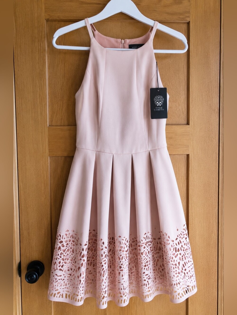 NWT Vince Camuto Blush Pink Laser-Cut Dress Size 10 Romantic Wedding Guest